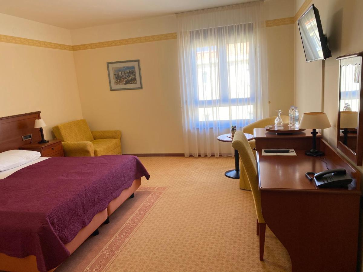 Hotel Laguna Privlaka  Room photo